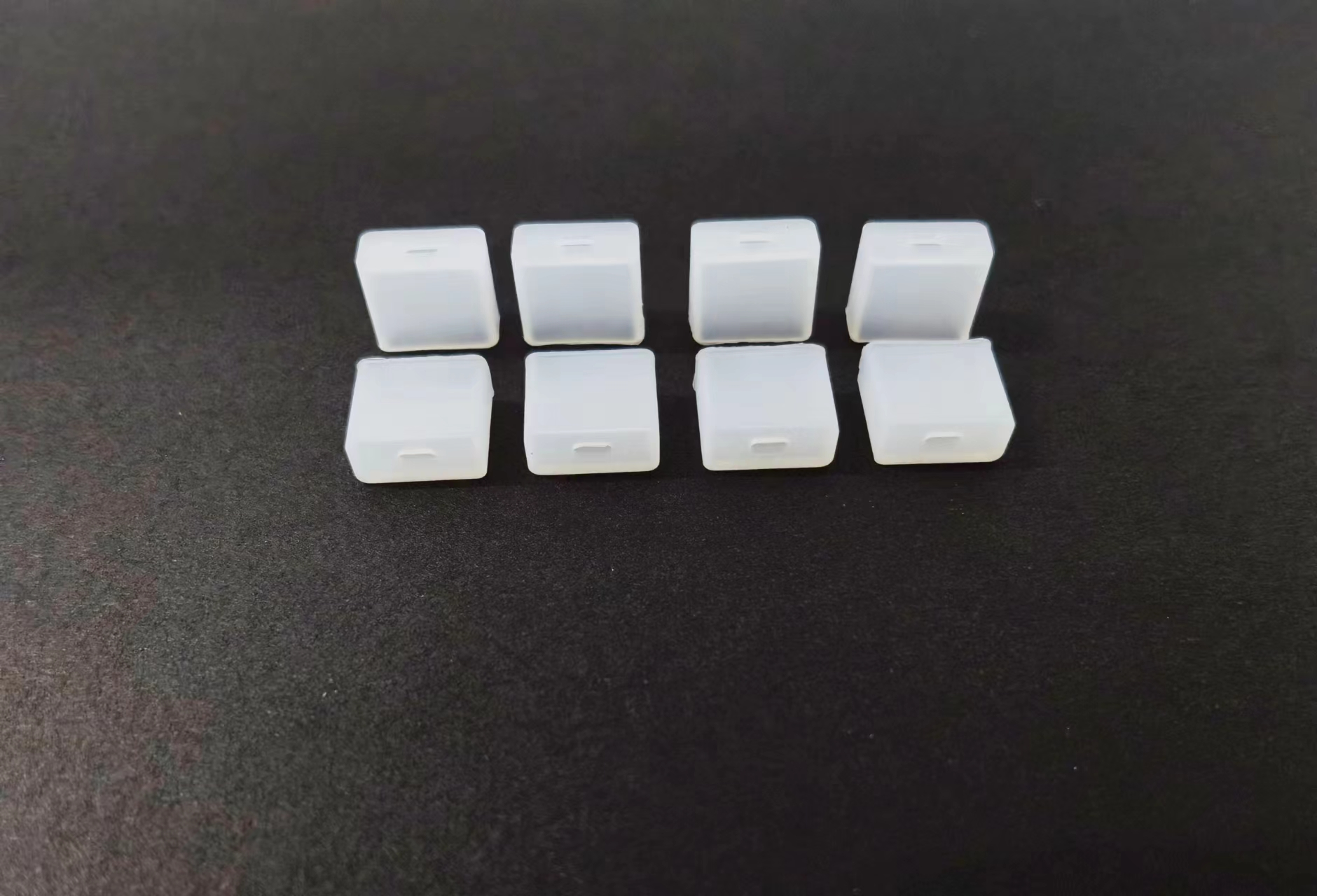 ELIX-0237 8 mm Silicone End Cap - Twin Hole
