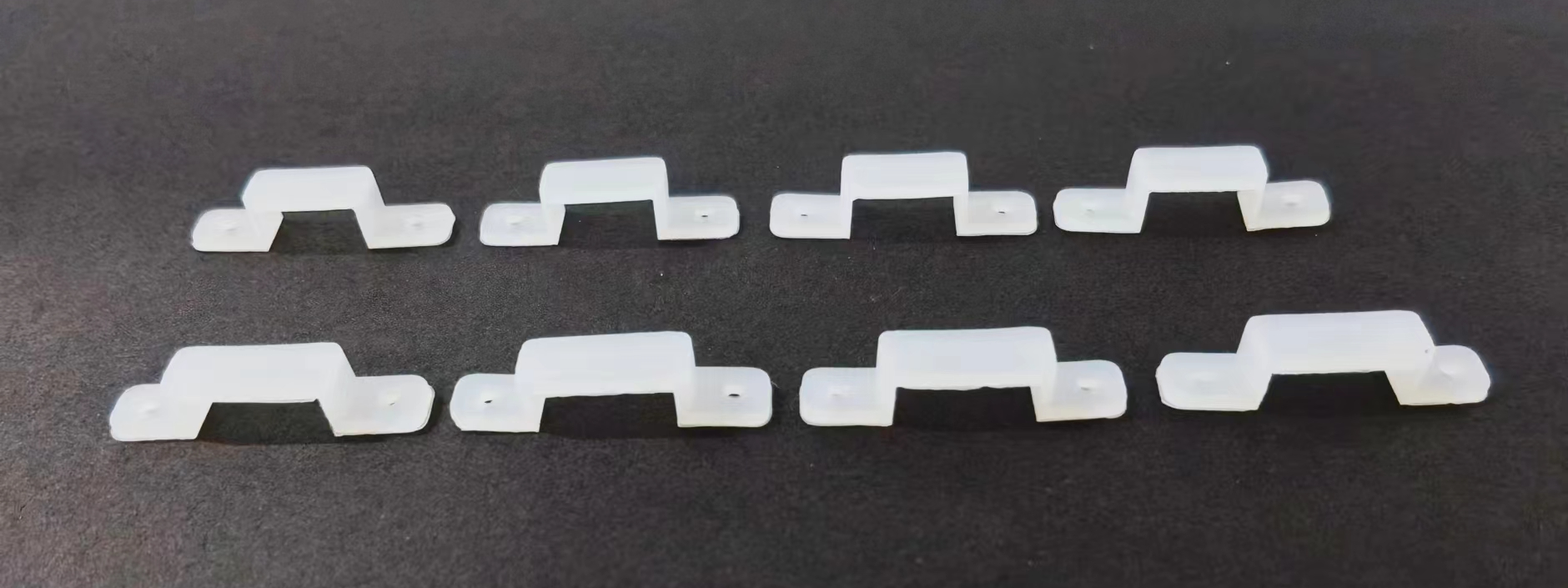 ELIX-0244 8 mm Panel Mounting Clip